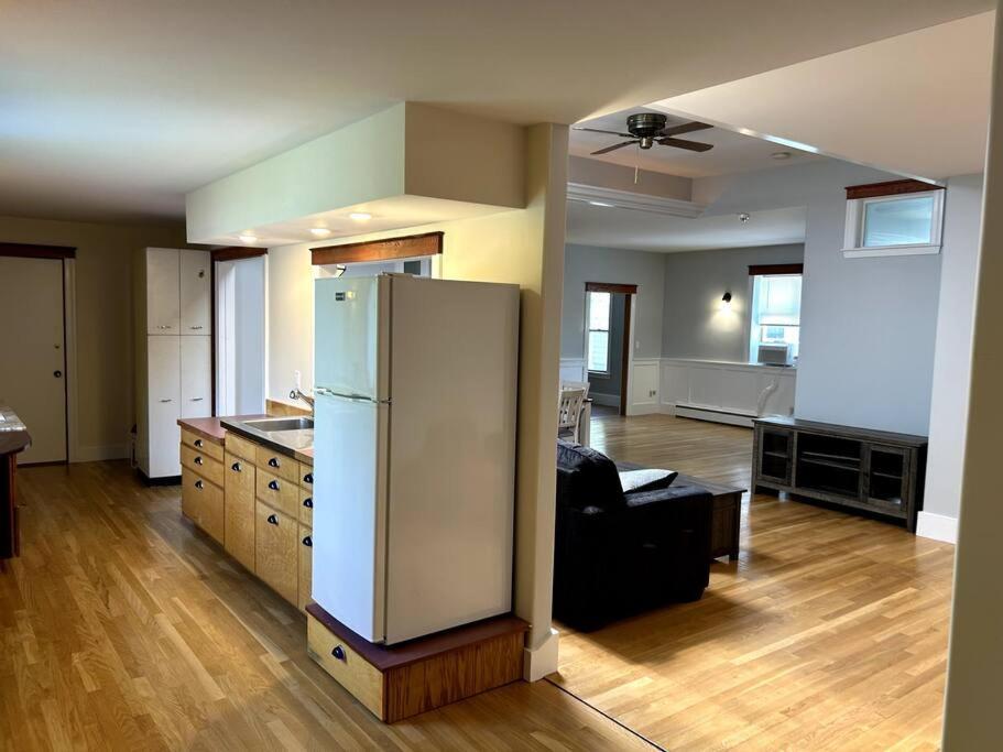 Spacious Gem Apartment