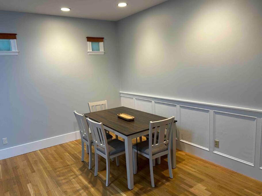 Spacious Gem Apartment Medford