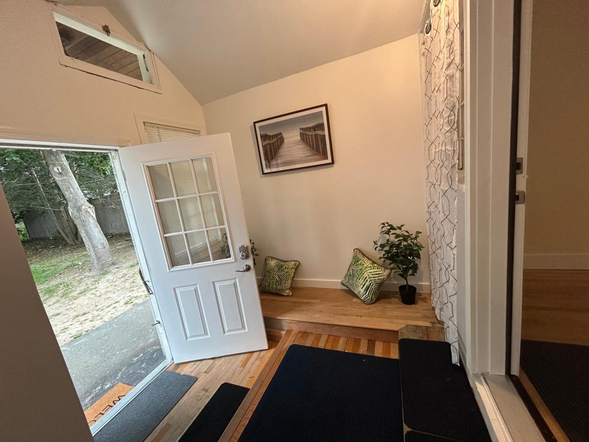 Spacious Gem * Medford