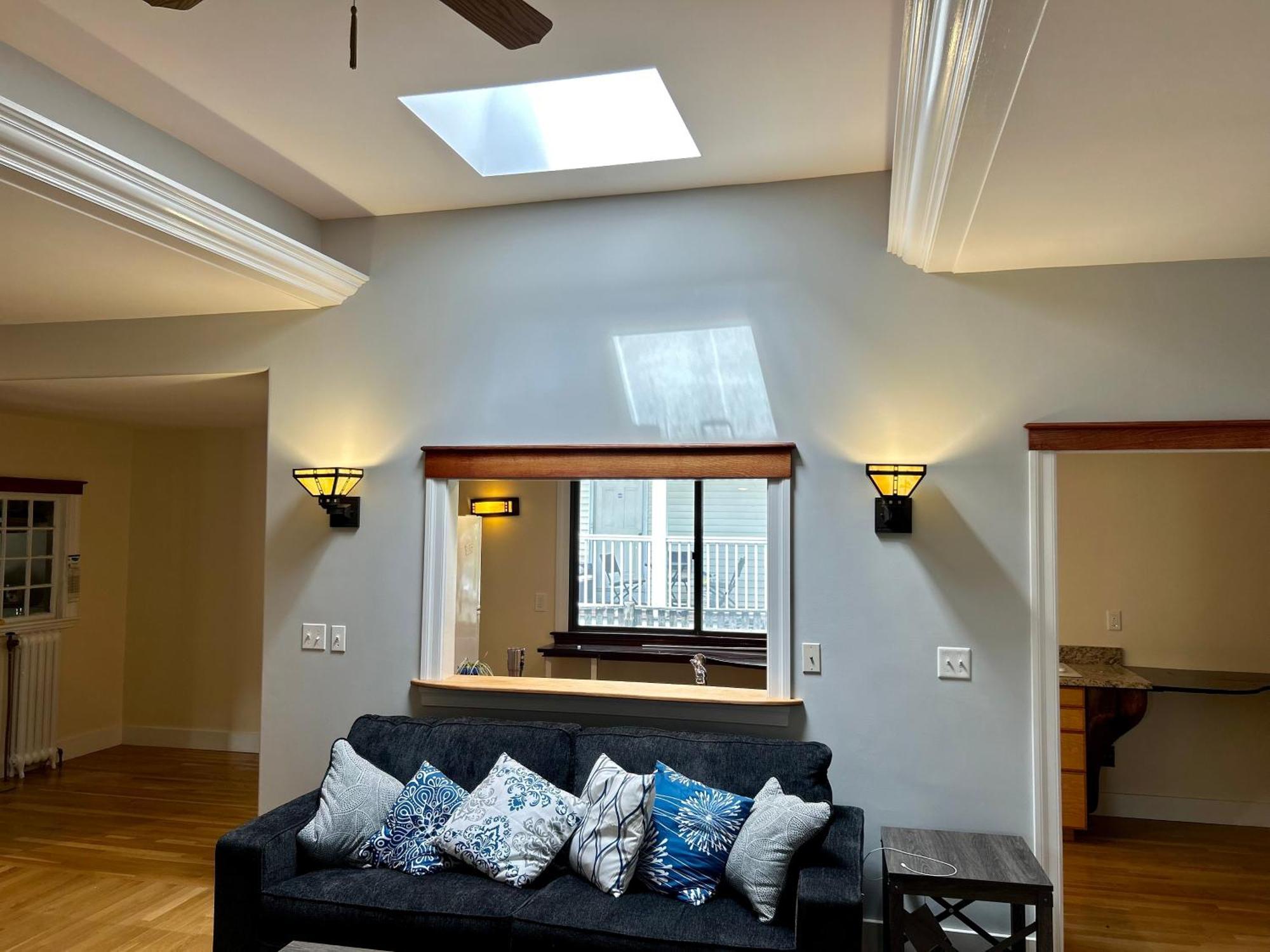 Spacious Gem Apartment *