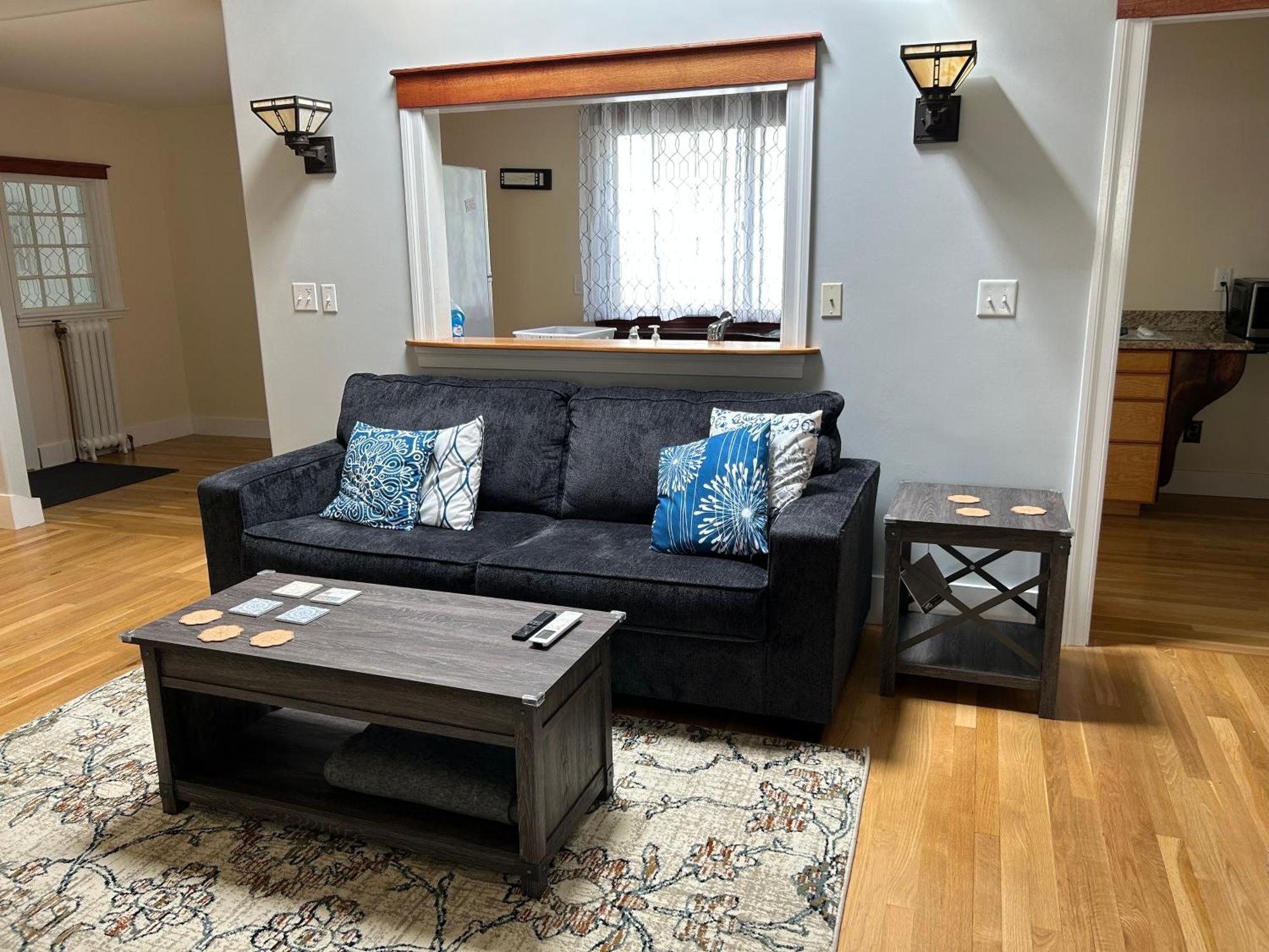 Spacious Gem Apartment